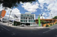 Hotel Lemon Green -Zona Expo Frente Al Centro de Convenciones