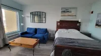 Just a few steps to the beach. Hotels near Hampton Beach
