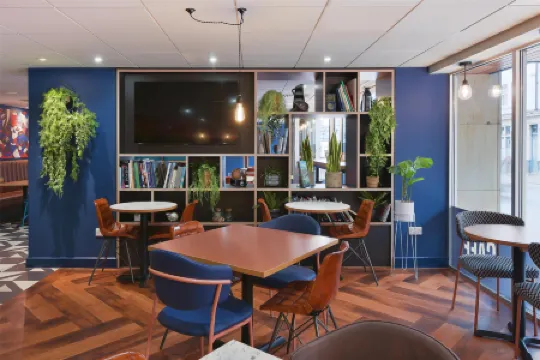 Travelodge London Kings Cross Royal Scot Hotel