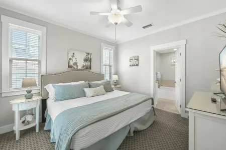 30A Emerald Waters by Avantstay Pool + Bikes + Bonfires