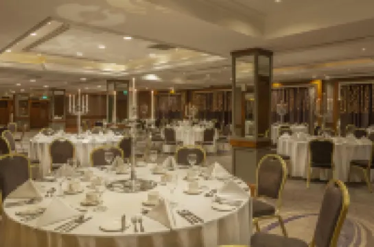 เดอะ มาโลน โฮเทล