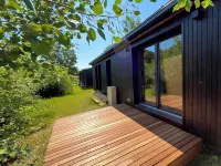 Lovely and modern house with private garden at lake Grimnitz