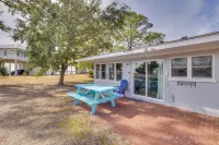 Waterfront Panacea Vacation Rental w/ Dock! - WiFi