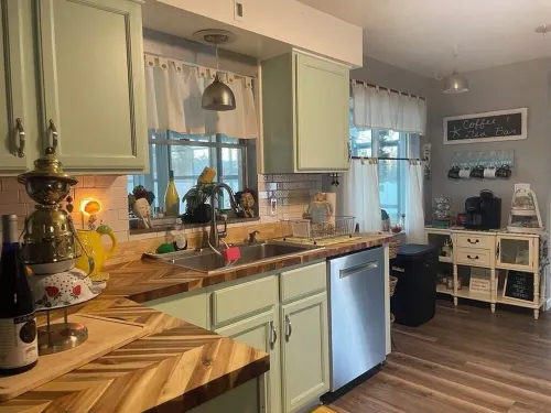 Beautiful Vacation Spot! Hotels in Beverly Hills