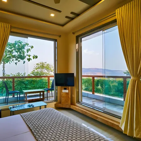 Hotel Saptarang Residency Panhala Ξενοδοχεία στην πόλη Panhala