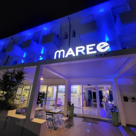 Maree Hotel