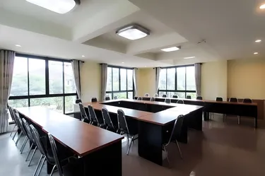 รูปภาพของบ้านพอดีดิน