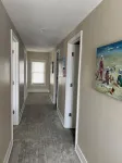 Charming Beachfront 4-bedroom cottage with WiFi, AC in Coldwater