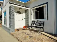 Steps to Beach & Alamitos Bay on LB Peninsula - Bungalows