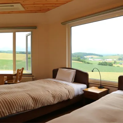 Pension Landscape Furano Hotel dekat Stasiun Bibaushi