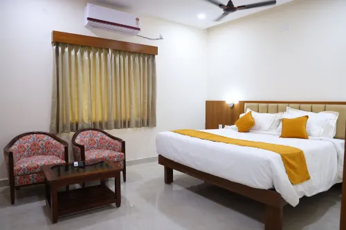Nanda Mohan Residency