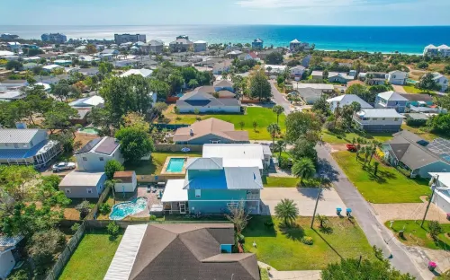 Sleeps 10, 4 bdrm/2bath house, West End PCB, Dogs ok, Golf Cart included