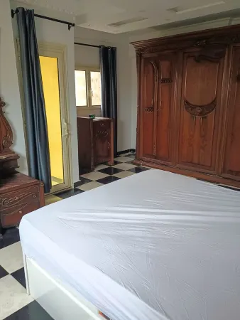 Sea view apartment located in the middle of the city Отели рядом с достопримечательностью «Мечеть Абу-ль-Аббаса аль-Мурси»