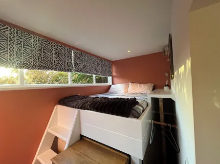 Plum Tree Apartment Отели рядом с достопримечательностью «Бей-оф-Айлендс»