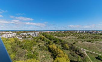 Horizon 34 by Grand Apartments