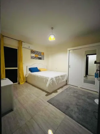 Modern entire apartment in downtown Sheikh Zayed Отели рядом с достопримечательностью «El Rayan Masjed - El Sheikh Zayed City»