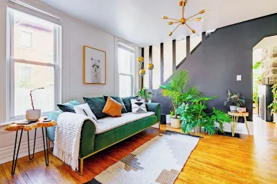 Jungle Fever Hotels in 