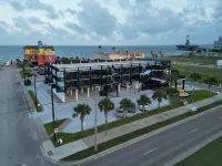 Hotel DeVille Hotels near Art Center of Corpus Christi