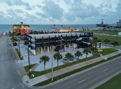 Hotel DeVille Hotels near Texas State Aquarium