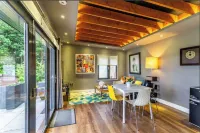 The Luxury "Shed" Hotel a Huddersfield