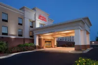Hampton Inn & Suites Chicago/St. Charles - Wifi
