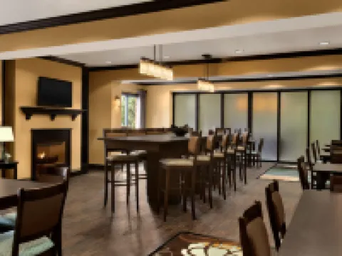 Hampton Inn Stow Hotels in Stow