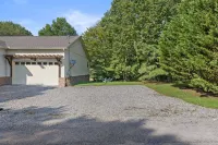 Lakefront Home on Smith Lake w/ Easy Water Access & Tritoon/Sea Doo Rental!