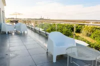 Logement Pour 8 Personnes Face à L'océan