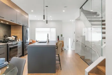 Luxury 3BR Home w/ King Bed