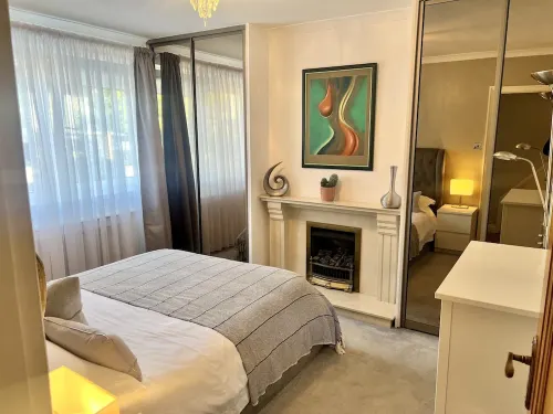 Gorgeous Private Apartment with Jacuzzi bath