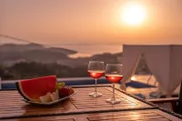 Idyllic Villa in Sivota With Stunning View & Private Swimming Pool and Jacuzzi Hotels in Thesprotia