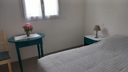 Villa in the Luberon region, pets welcome.