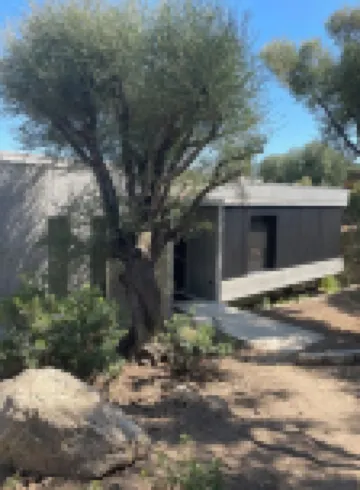 Contemporary villa sea view heated pool Hôtels à : Serra-di-Ferro