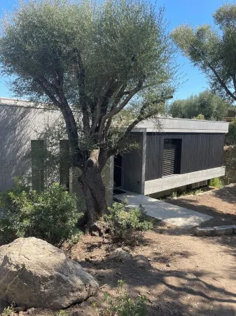 Contemporary villa sea view heated pool Отели в г. Серра-Ди-Ферро