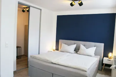 Vacation home Traumblick directly on the lake in Bad Weißenstadt in the Fichtelgebirge. Hotels near Siebenquell GesundZeitResort