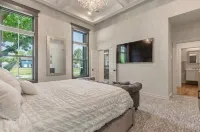 Luxury Large New Construction