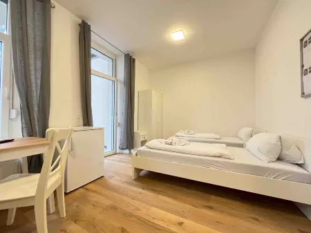 (AM1026) Smart apartment for fitters