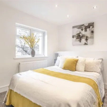 Luxury 3 Bedroom House in Bromley, South East London