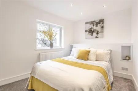 Luxury 3 Bedroom House in Bromley, South East London Отели рядом с достопримечательностью «Crystal Palace Museum»