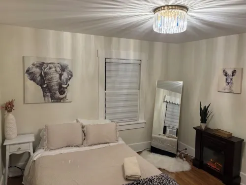 Modern 3BR + 2 Living Rooms • Stylish & Spacious House in Central Decatur