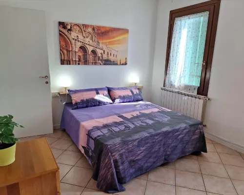 Charming 1-bedroom apartment with AC, WiFi in delightful Mirano Hotels in Mirano