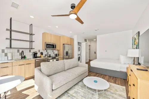 Anthem House Huntsville MidCity, powered by Placemakr - Apartment