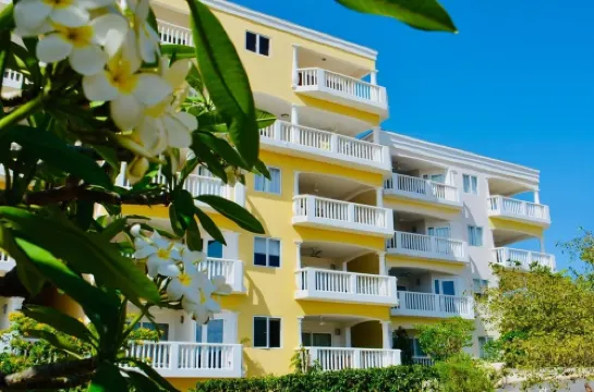 Bluebay - TT#12: Poolside Ocean View - AIRCO Hotels in Sint Michiel