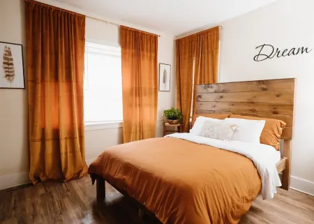 Beautiful One Bedroom Apartment in The Neighbor of the Art