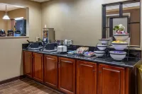 Comfort Inn Greensboro - Kernersville - breakfast