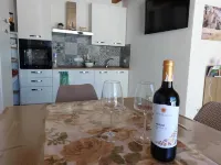 Casa Asprigna is located in Aspra, one of the most characteristic seaside villages.