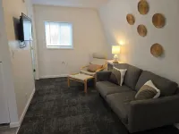 Charming 1-Bedroom House in Charming Calumet Hotels in Calumet