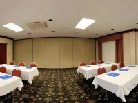 Holiday Inn Express & Suites Scott-Lafayette West