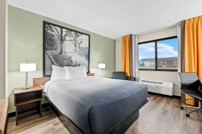 Super 8 by Wyndham Alexandria MN Hotel a Alexandria