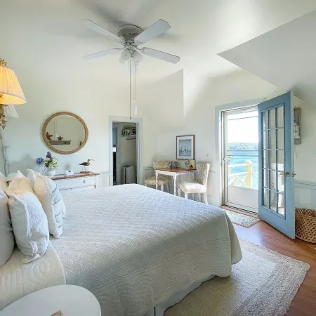 Acadia Bay Inn